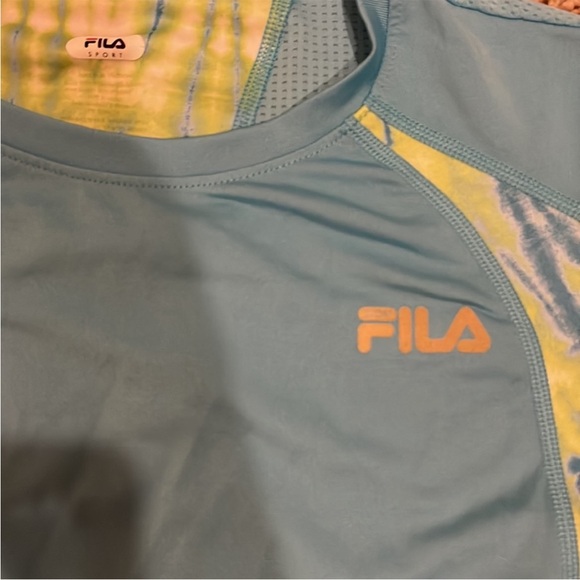 Fila workout top - Picture 2 of 9